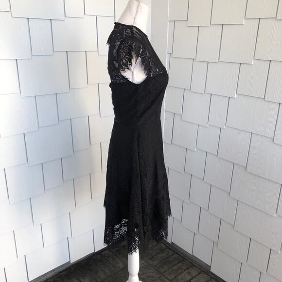BB Dakota Women's Black Rhianna Cap Sleeve Open Back Lace Fit & Flare Dress sz 2 - Picture 5 of 7